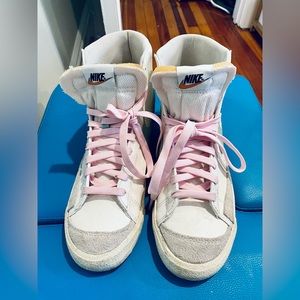 Nike Men's Blazer Mid '77 Shoes Size 9